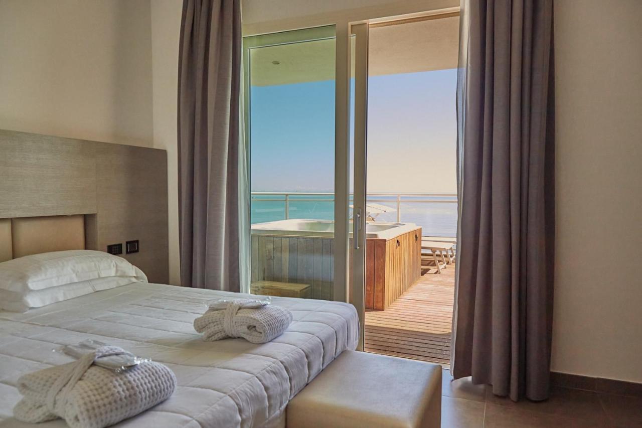Bellettini Hotel ميلانو ماريتيما المظهر الخارجي الصورة