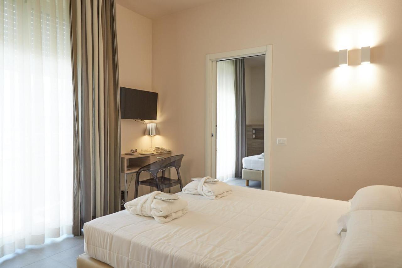 Bellettini Hotel ميلانو ماريتيما المظهر الخارجي الصورة