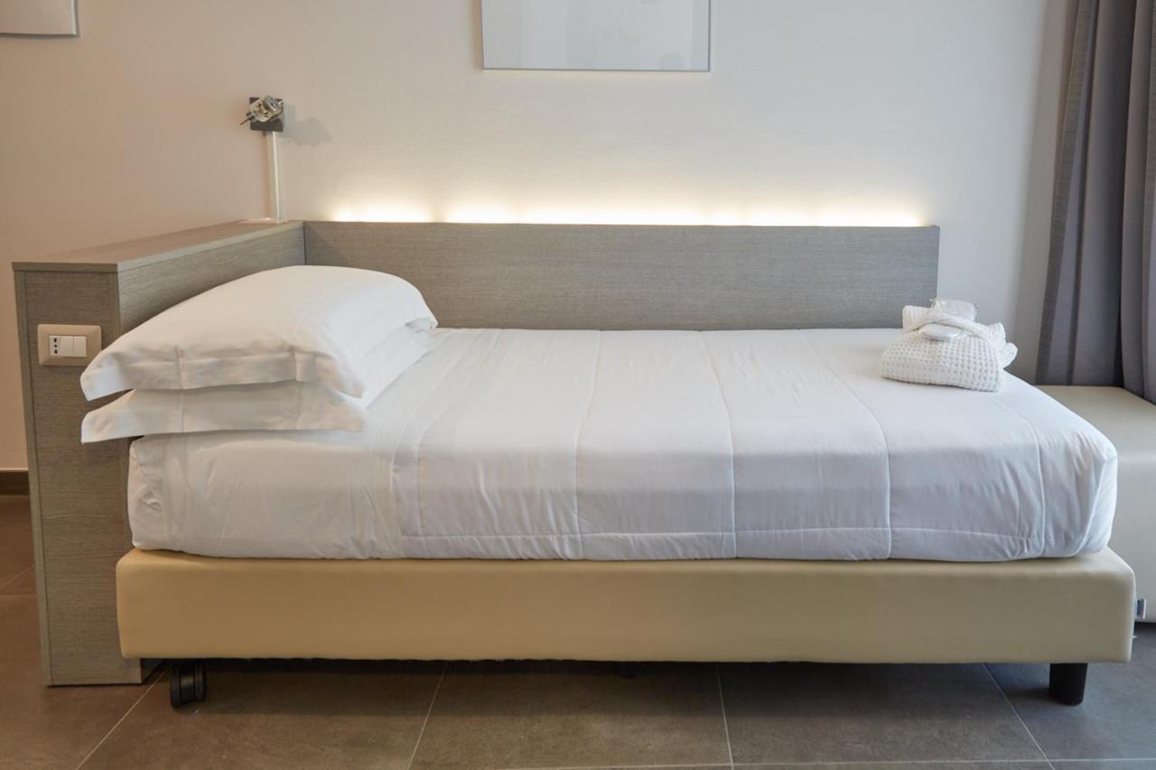 Bellettini Hotel ميلانو ماريتيما المظهر الخارجي الصورة