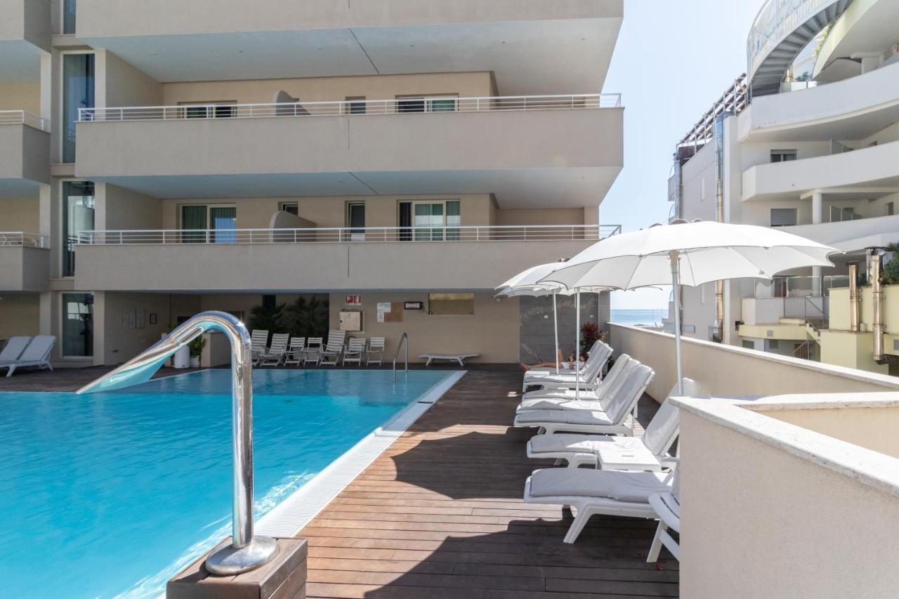 Bellettini Hotel ميلانو ماريتيما المظهر الخارجي الصورة