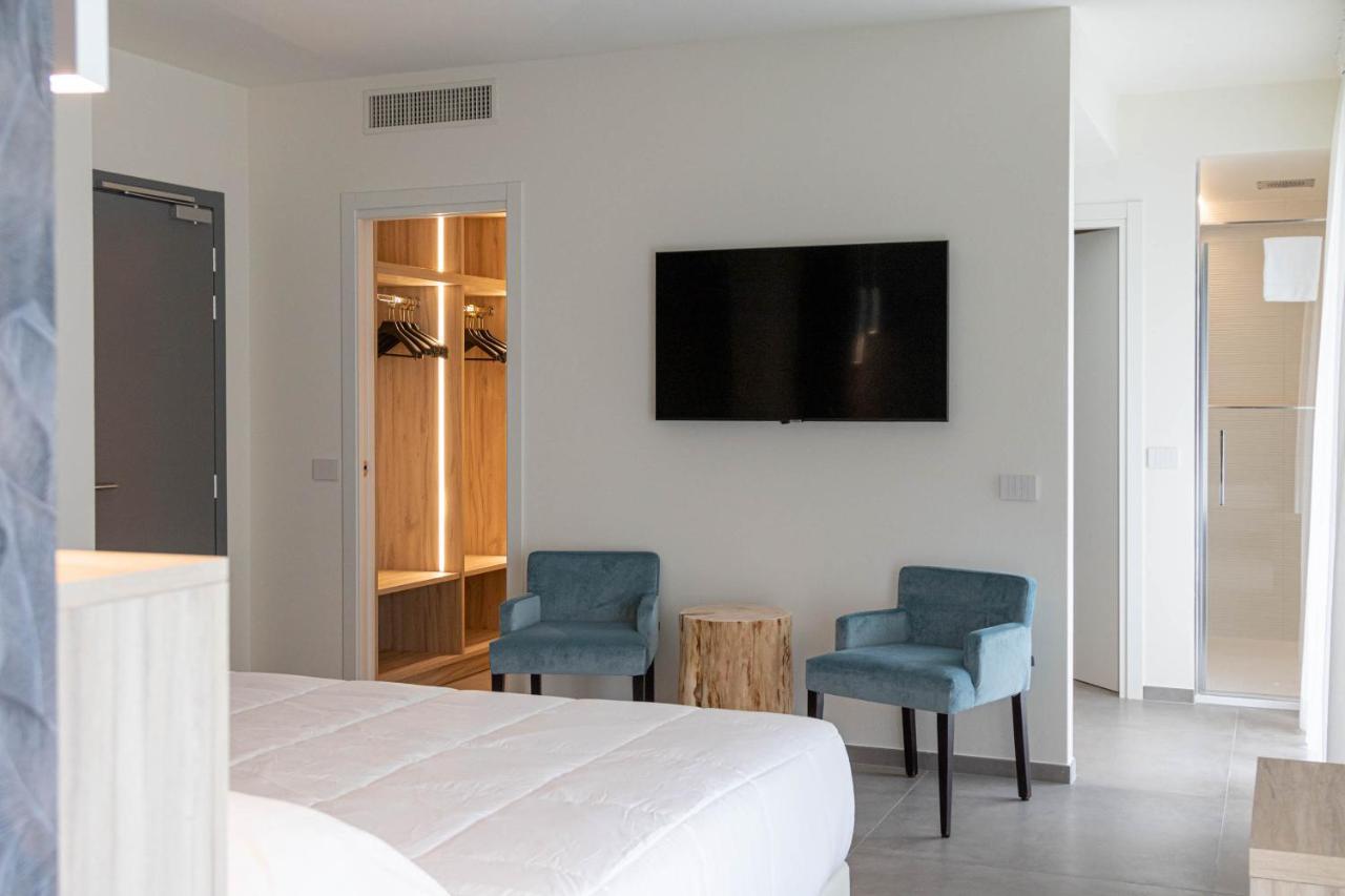 Bellettini Hotel ميلانو ماريتيما المظهر الخارجي الصورة