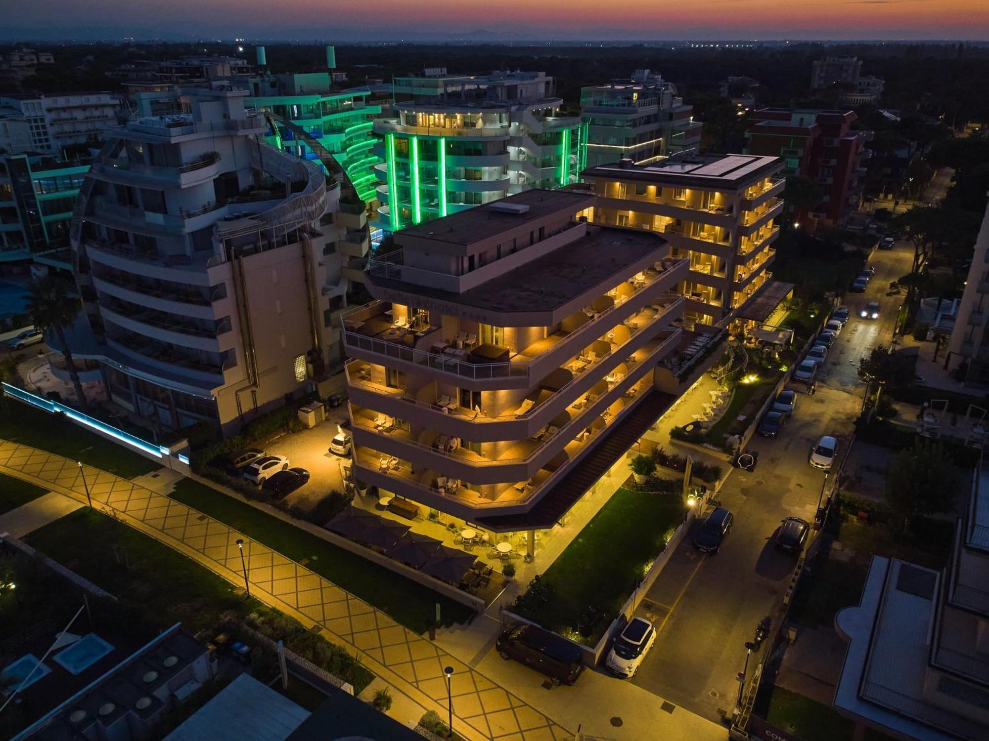 Bellettini Hotel ميلانو ماريتيما المظهر الخارجي الصورة